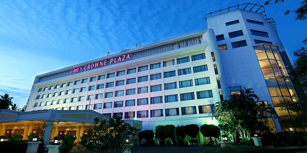 Crowne Plaza Adyar Park