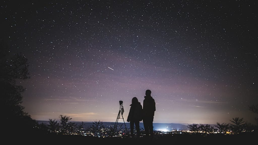 Top-Rated Dark Sky Destinations for Unparalleled Stargazing Adventures ( Image Courtesy: Pexels by Elkton, VA)