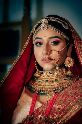 Indian Bridal Jewellery - Indian Bride in Traditional Jewellery - Image courtesy Photo by Ritam Das via Pexels