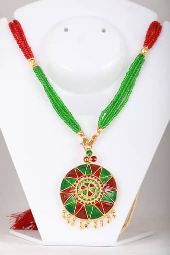 Japi- Traditional Assam Jewellery Pieces (image courtesy: Flickr)