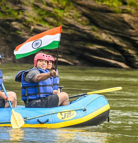 Shri Rohan Khaunte ( Goa Tourism Minister) enjoying White water rafting 