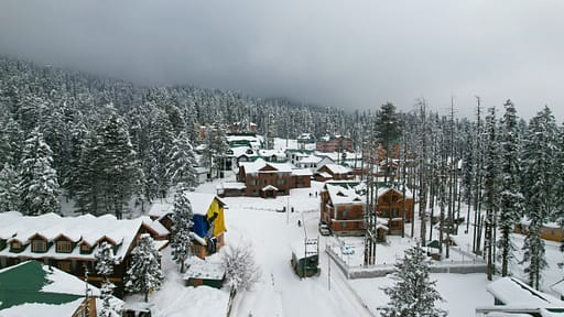 Gulmarg, Kashmir- Winter Wonderland Retreats