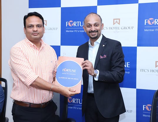 ( L-R ) Mr Rajan Bedi and Samir MC, Managing Director, Fortune Hotels 