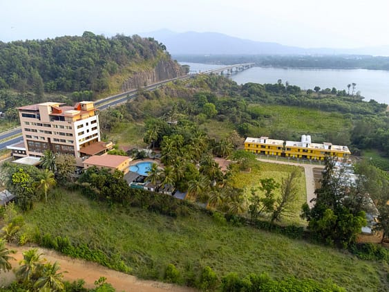 Sterling unveils the newly refurbished Sterling Karwar