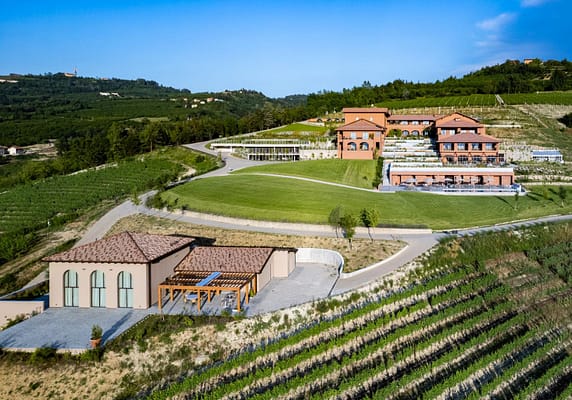 Casa di Langa (Cerretto Langhe, Italy) -  Beyond Green