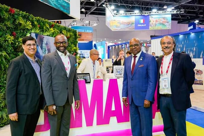 Jamaica Tourism Minister Edmund Bartlett, Director of Tourism, Donovan White with Rajeev Nangia, COO, TRAC Representations and Kavi Ghei, Chairman, TRAC Representations