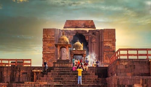 Bhojpur Temple Bhopal scaled Bhojeshwar Temple: Madhya Pradesh's amazing 7.5-Foot Shiva Linga