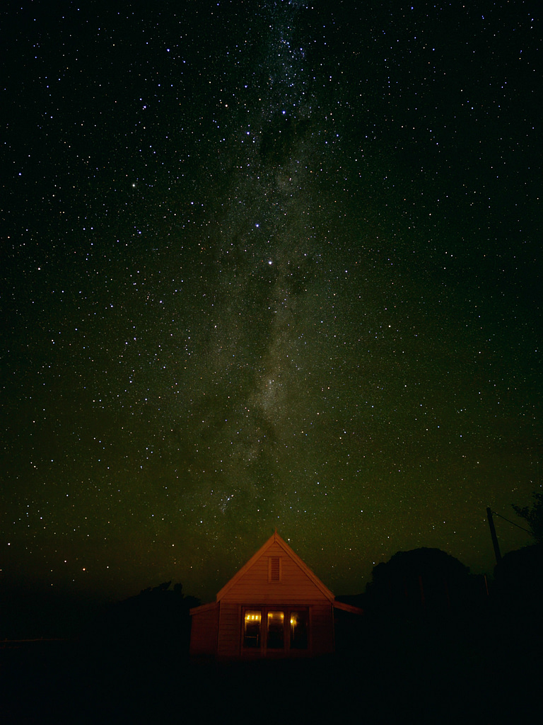 Milky way over Fyffe House